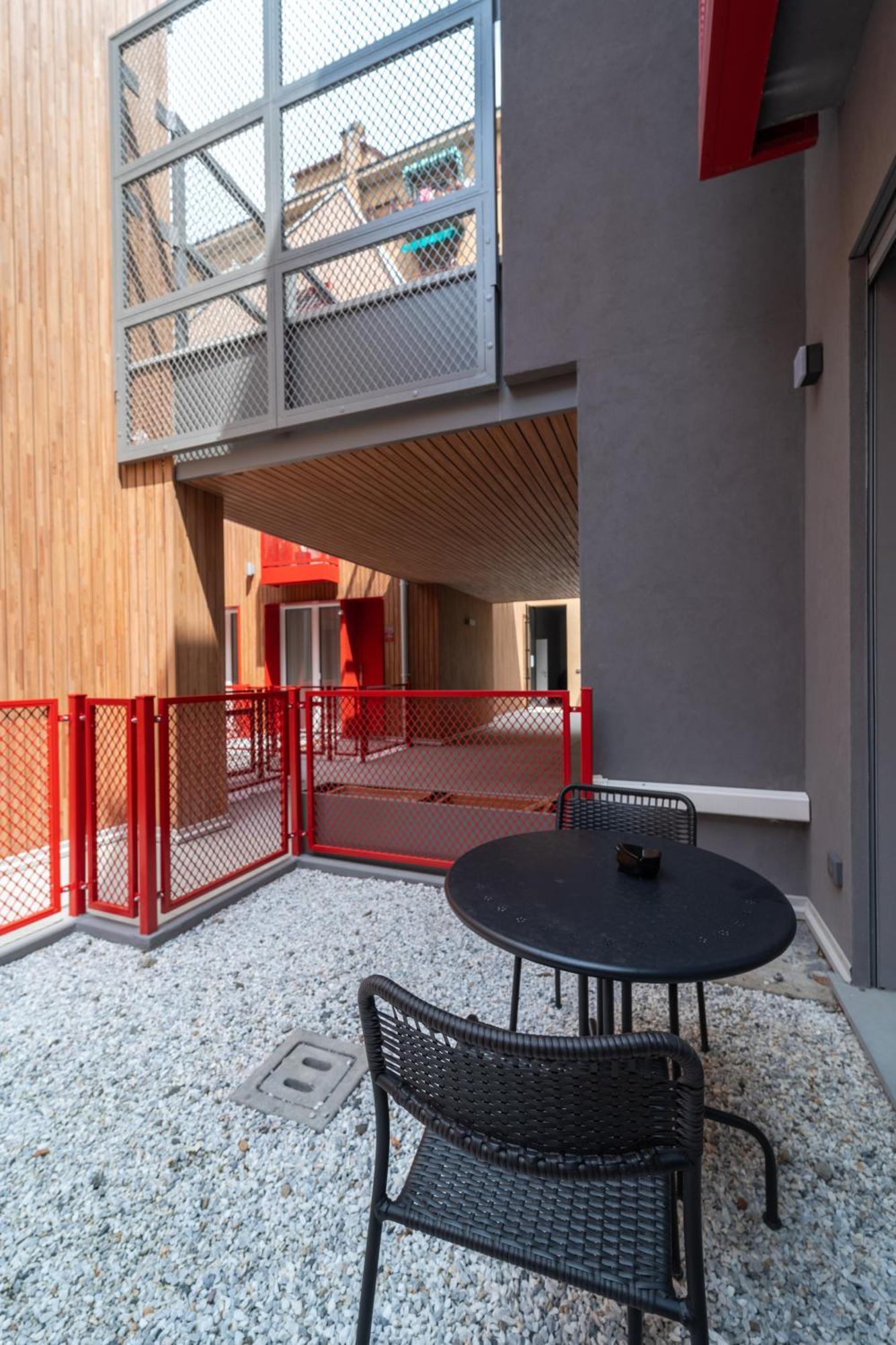 Homeby, Mascarella Patio Apartment Болонья Экстерьер фото