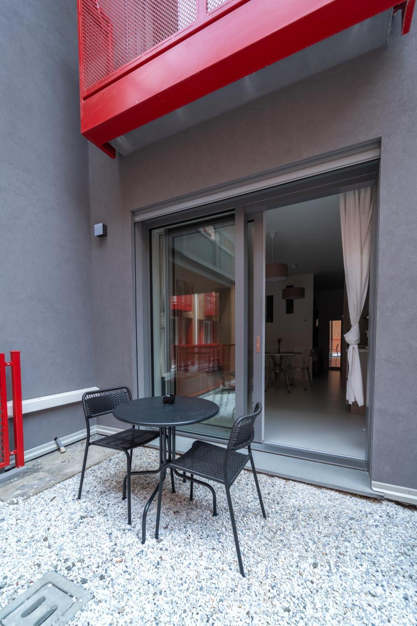 Homeby, Mascarella Patio Apartment Болонья Экстерьер фото
