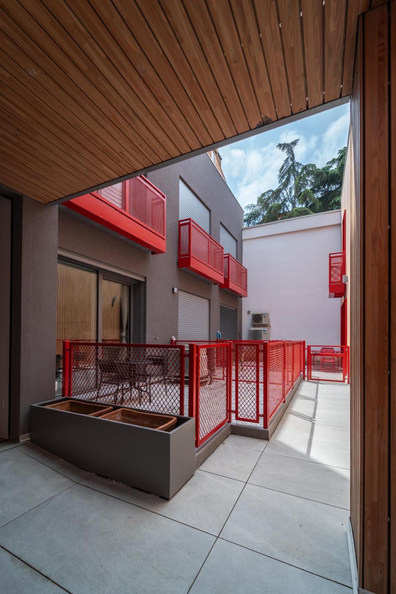 Homeby, Mascarella Patio Apartment Болонья Экстерьер фото